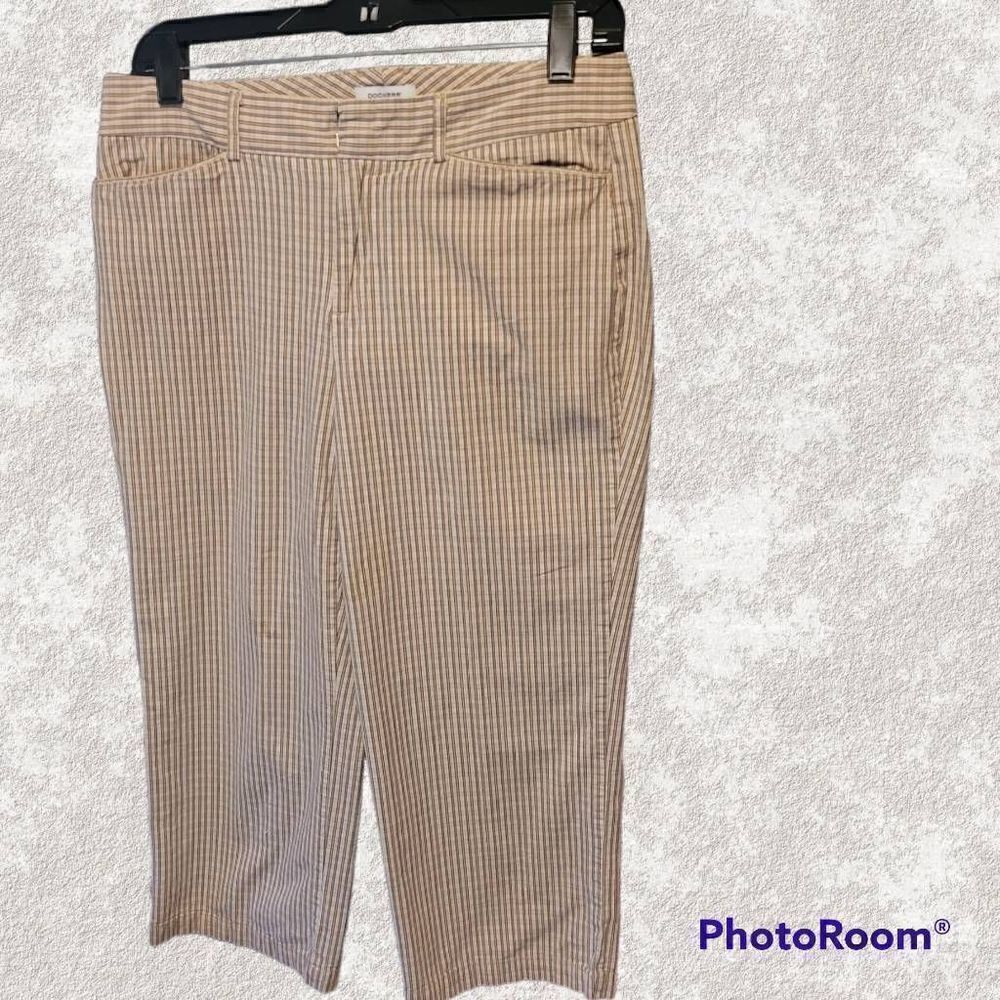 DOCKERS Ideal Fit  Cropped Pants Size 8